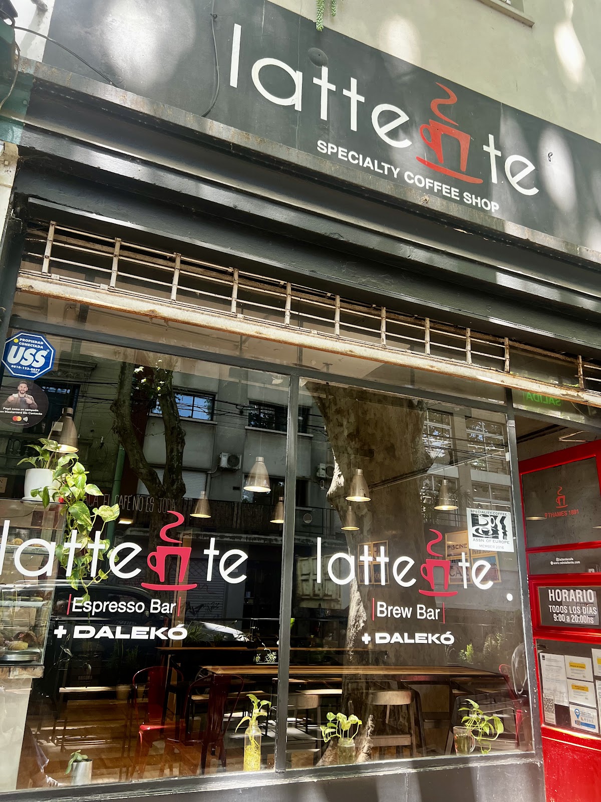 Lattente Palermo — café photo 2
