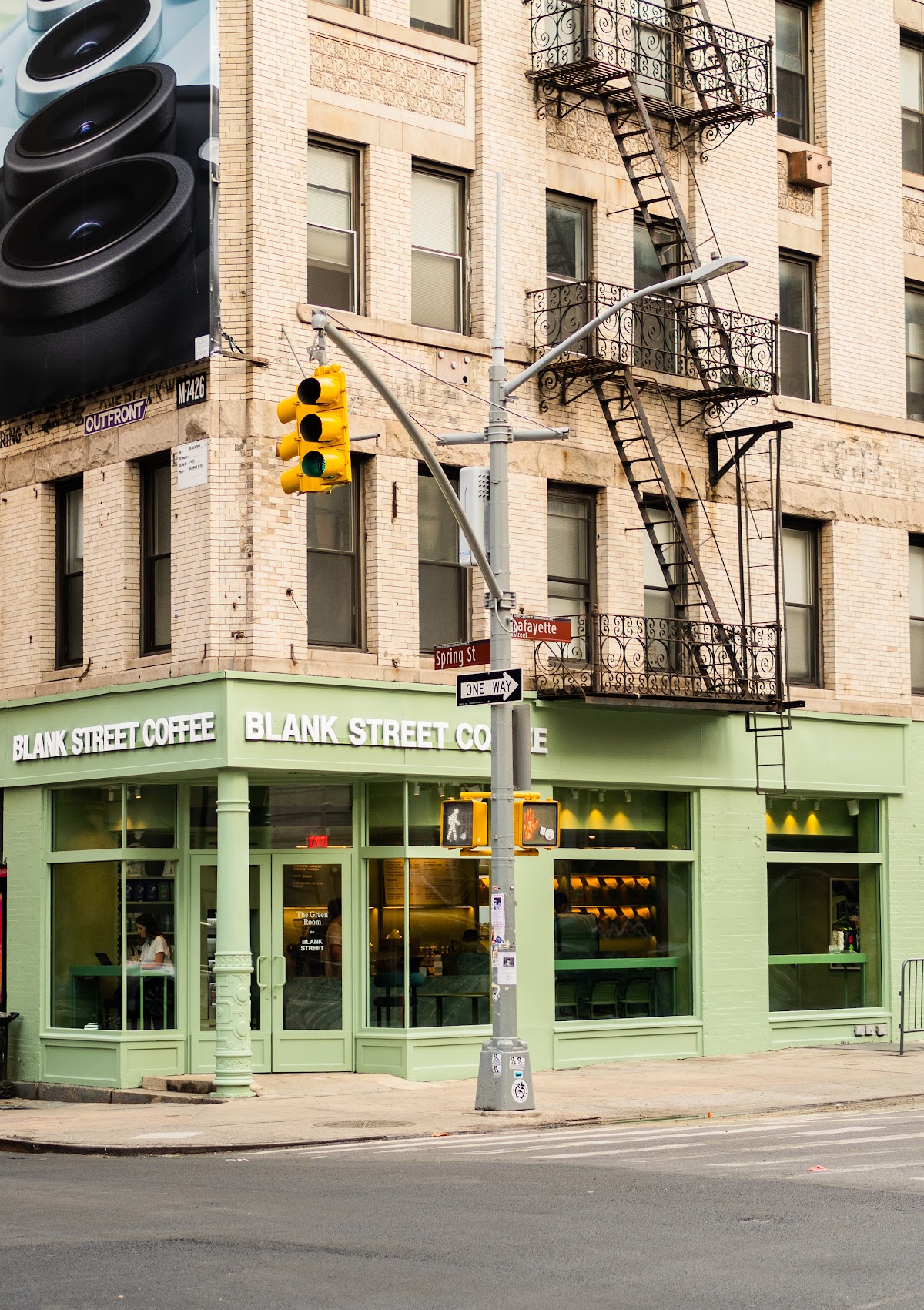 The Green Room by Blank Street — café photo 1