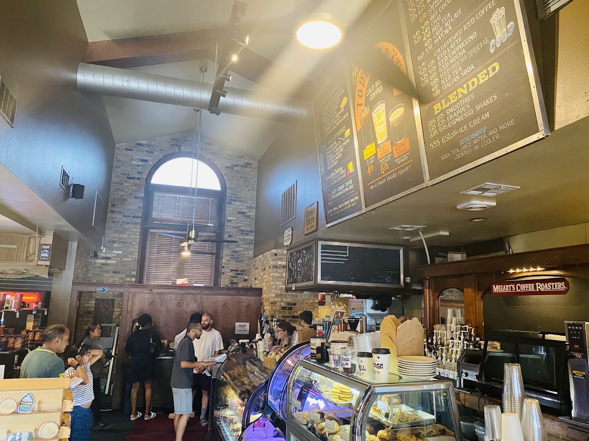 Mozart's Coffee Roasters — café photo 4