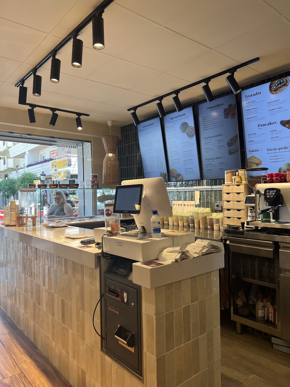 Cortado Marbella — café photo 3
