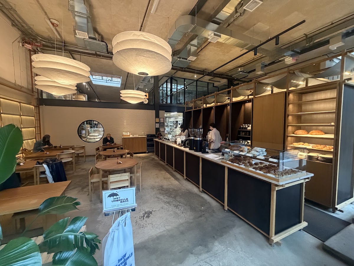 La Cabra Roastery — café photo 6