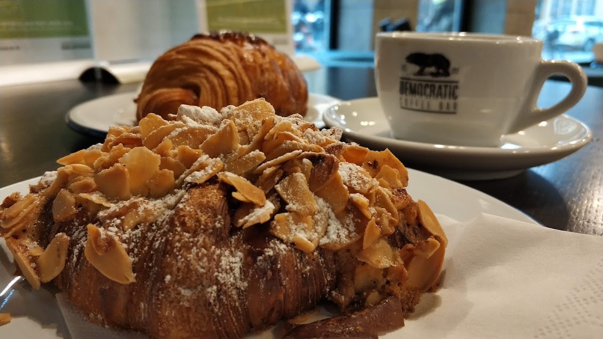 Democratic Coffee — café photo 2