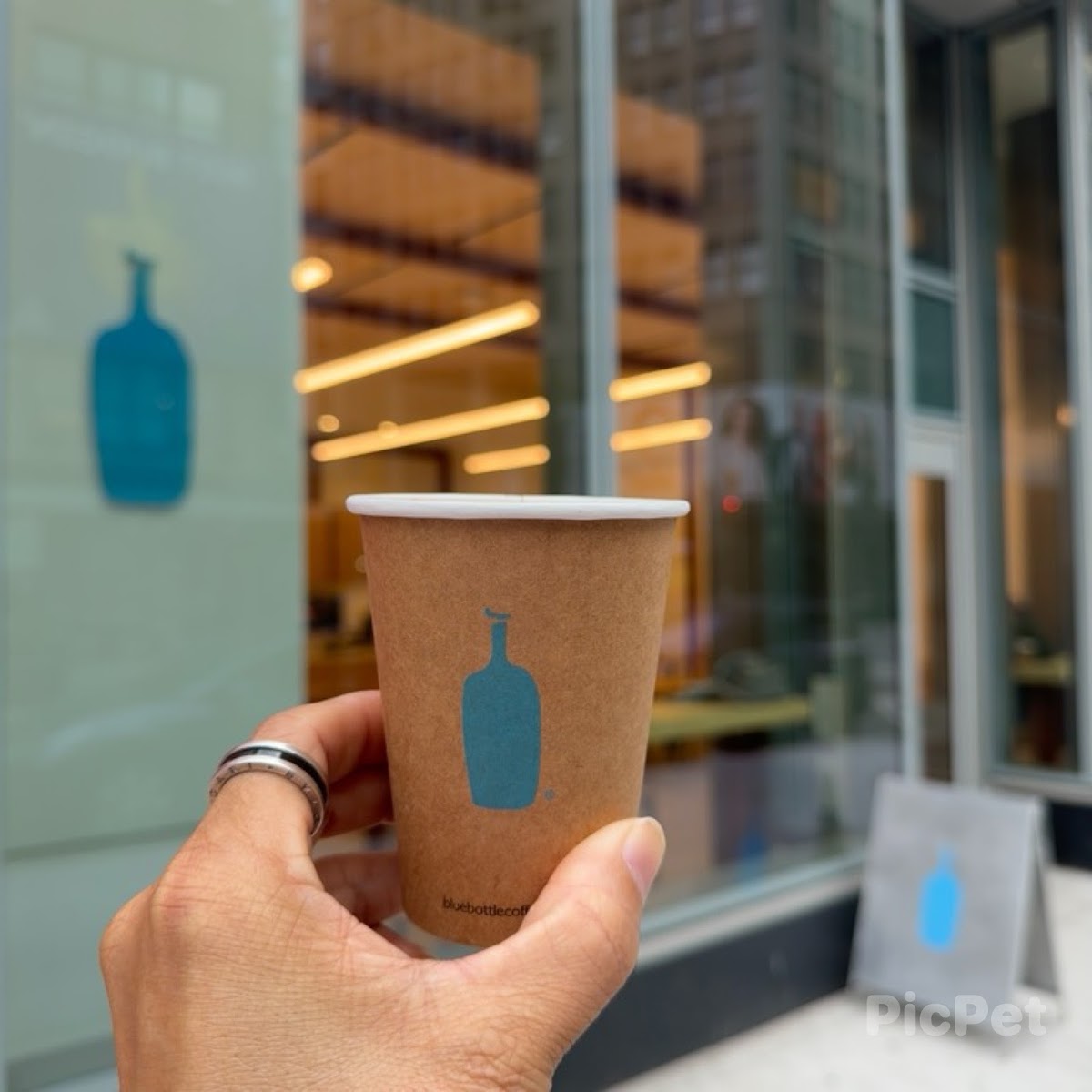 Blue Bottle Coffee NY 10001 — café photo 3