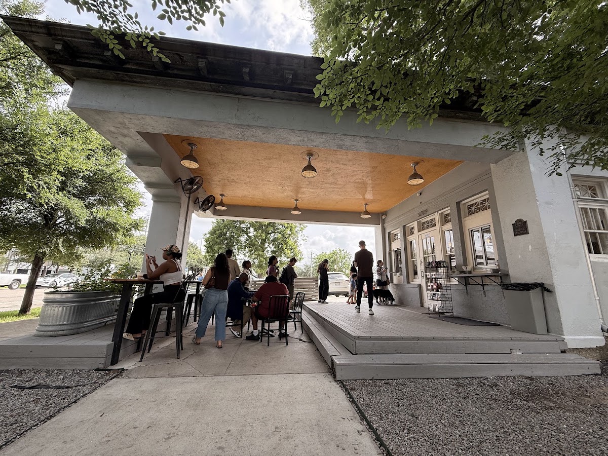 Retrospect Coffee Bar — café photo 4