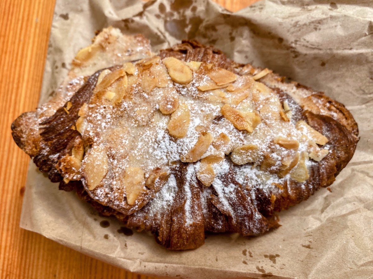 Albatross Bakery — café photo 2