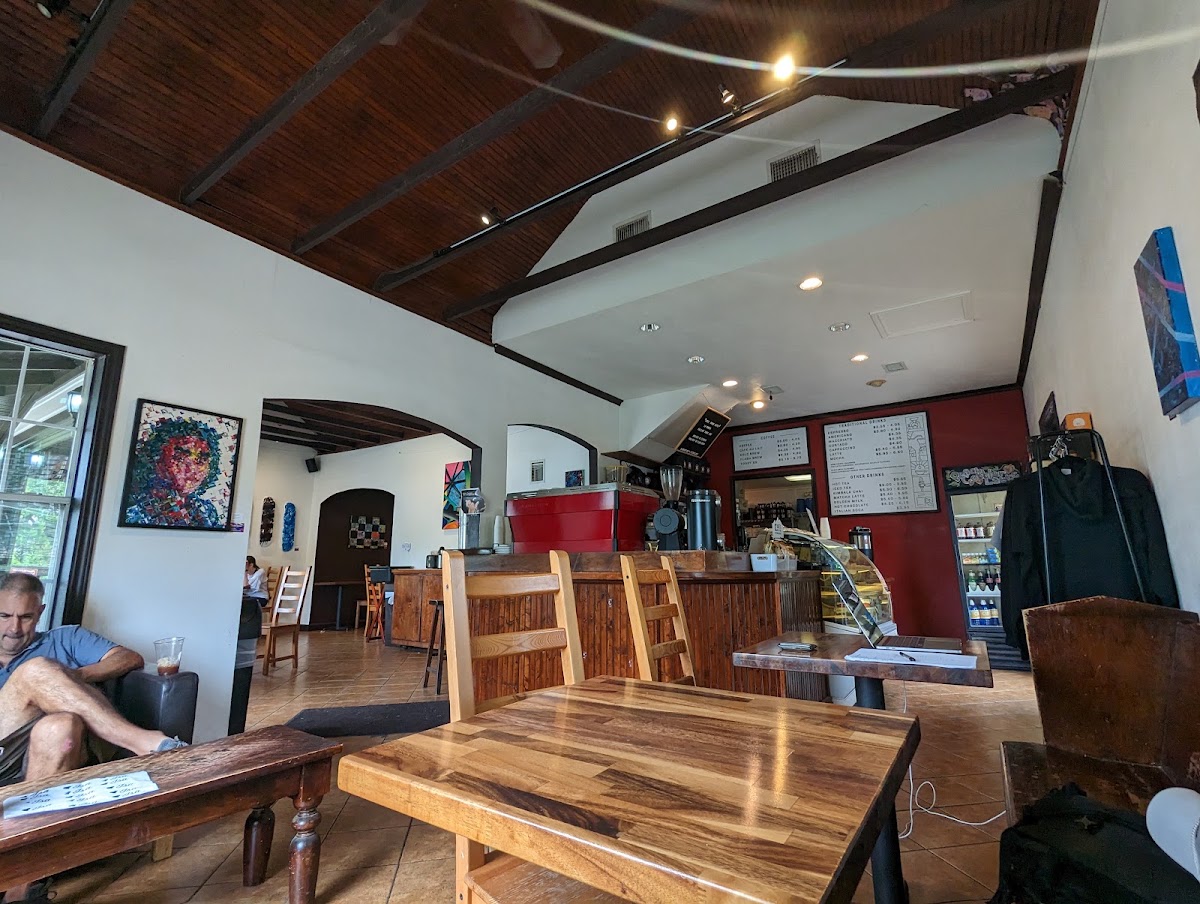 Caffe Medici Clarksville — café photo 6