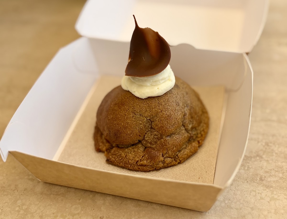 Cöödie - Coffee Shop and Cookie Bar in Marylebone — café photo 4