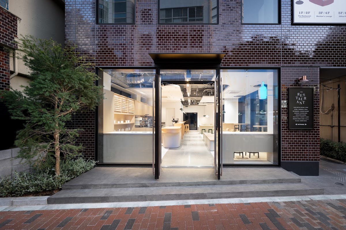 Blue Bottle Coffee Shibuya — café photo 6