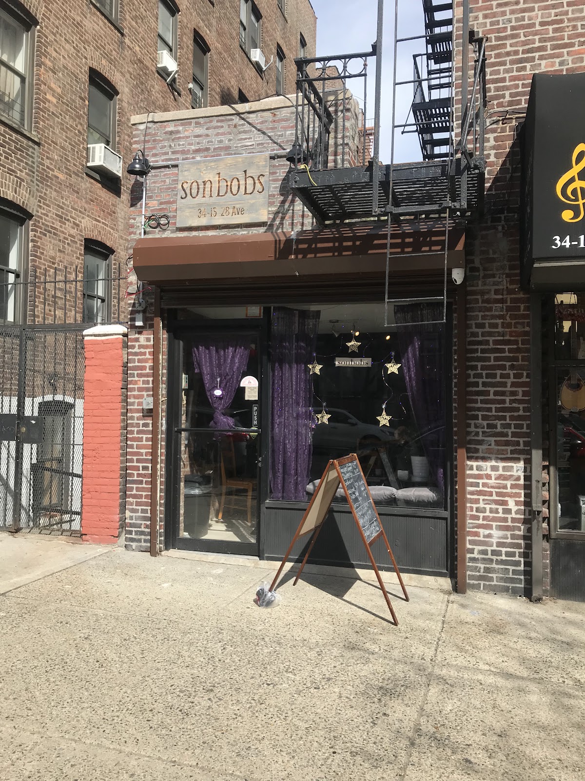 Sonbobs — café photo 1
