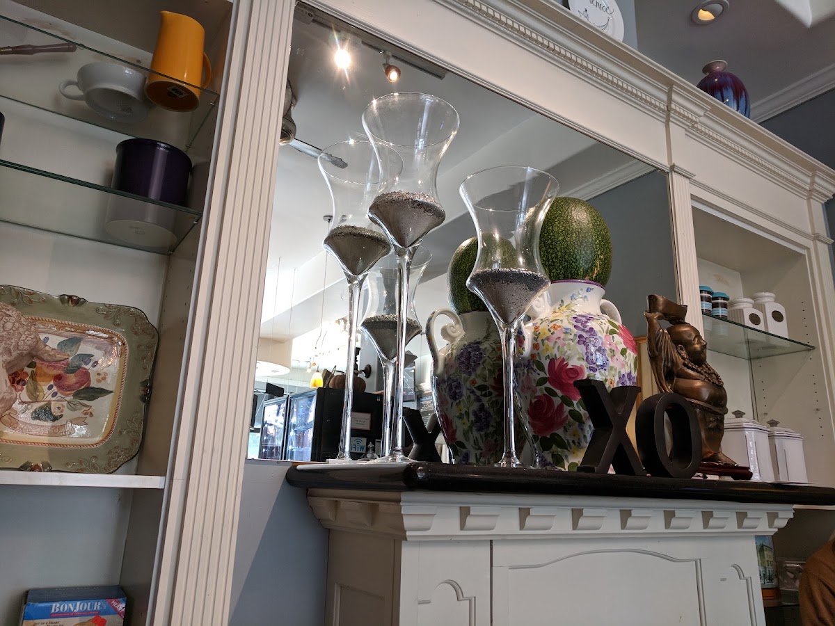 Beacon Coffee & Pantry SF — café photo 1