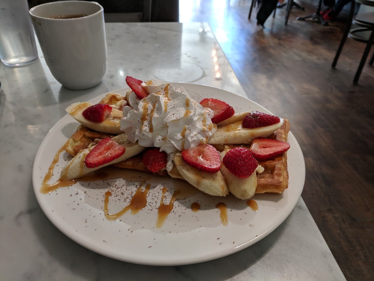 Beacon Coffee & Pantry SF — café photo 2