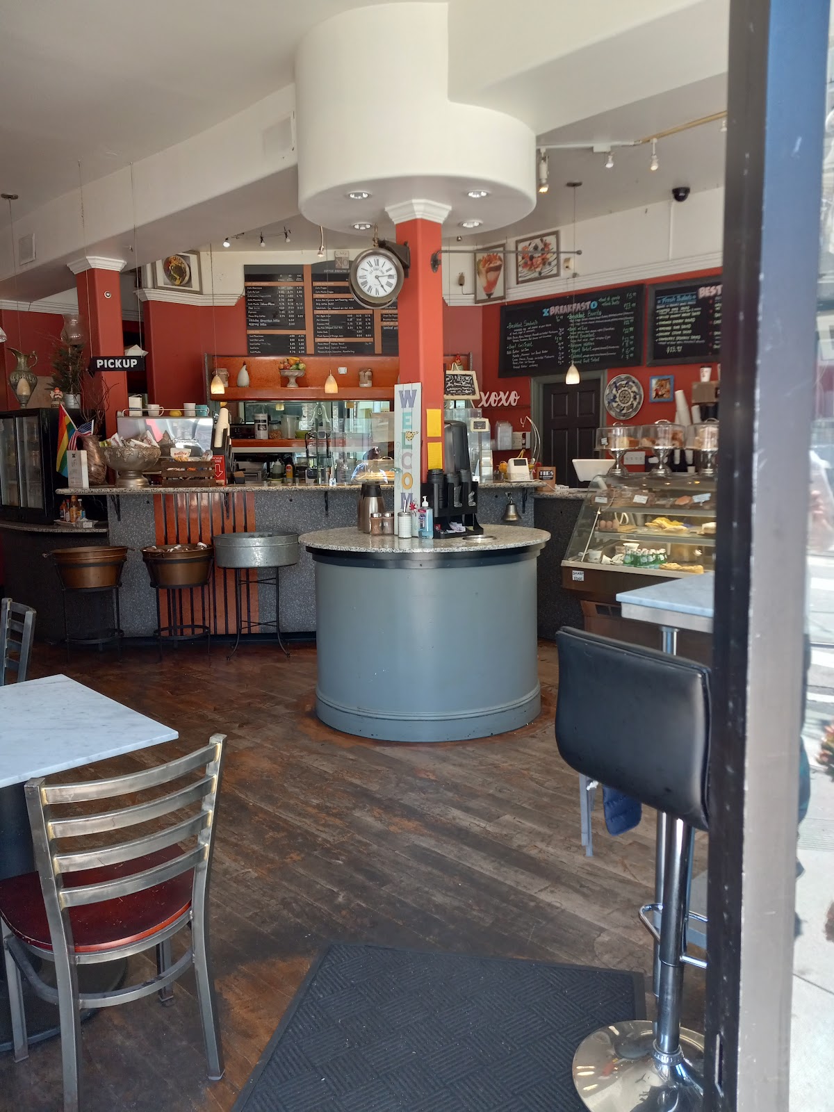 Beacon Coffee & Pantry SF — café photo 3