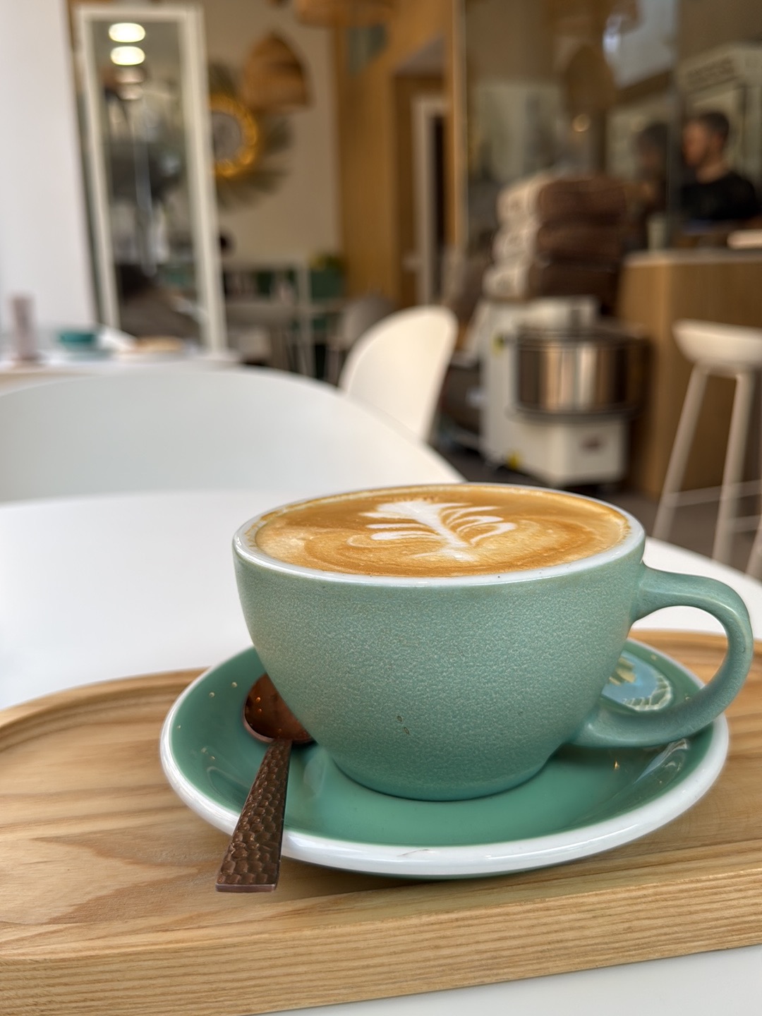 Hoja Coffee Roasters — café photo 2