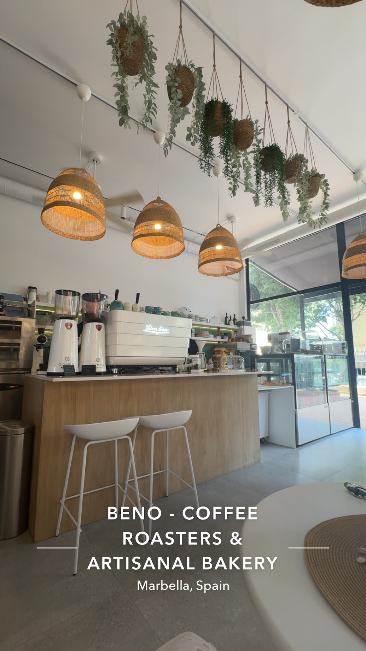 Hoja Coffee Roasters — café photo 3