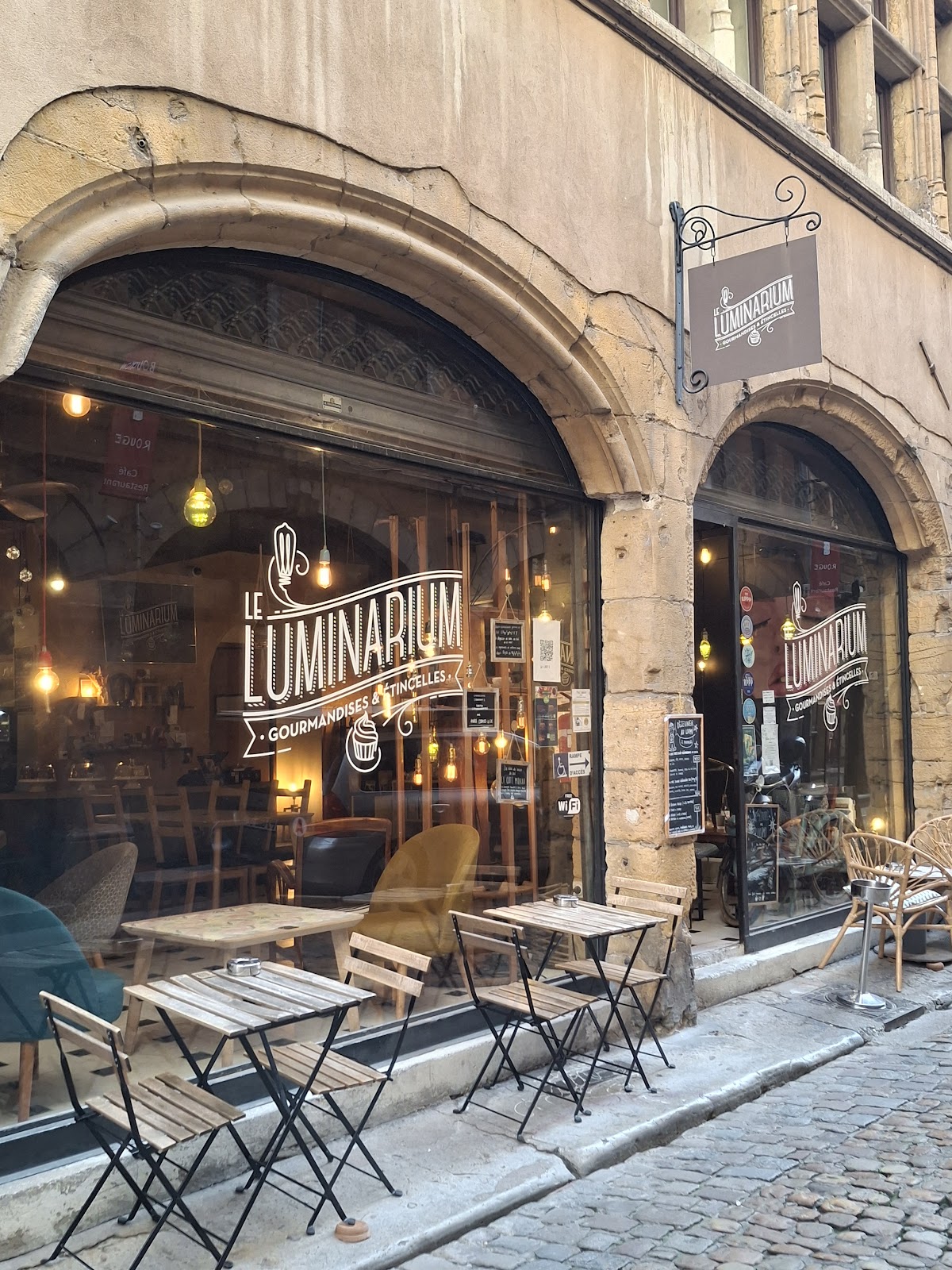 Le Luminarium — café photo 3