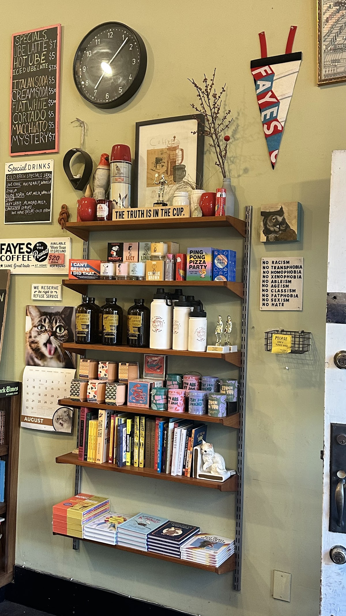 Fayes Video & Espresso Bar — café photo 5