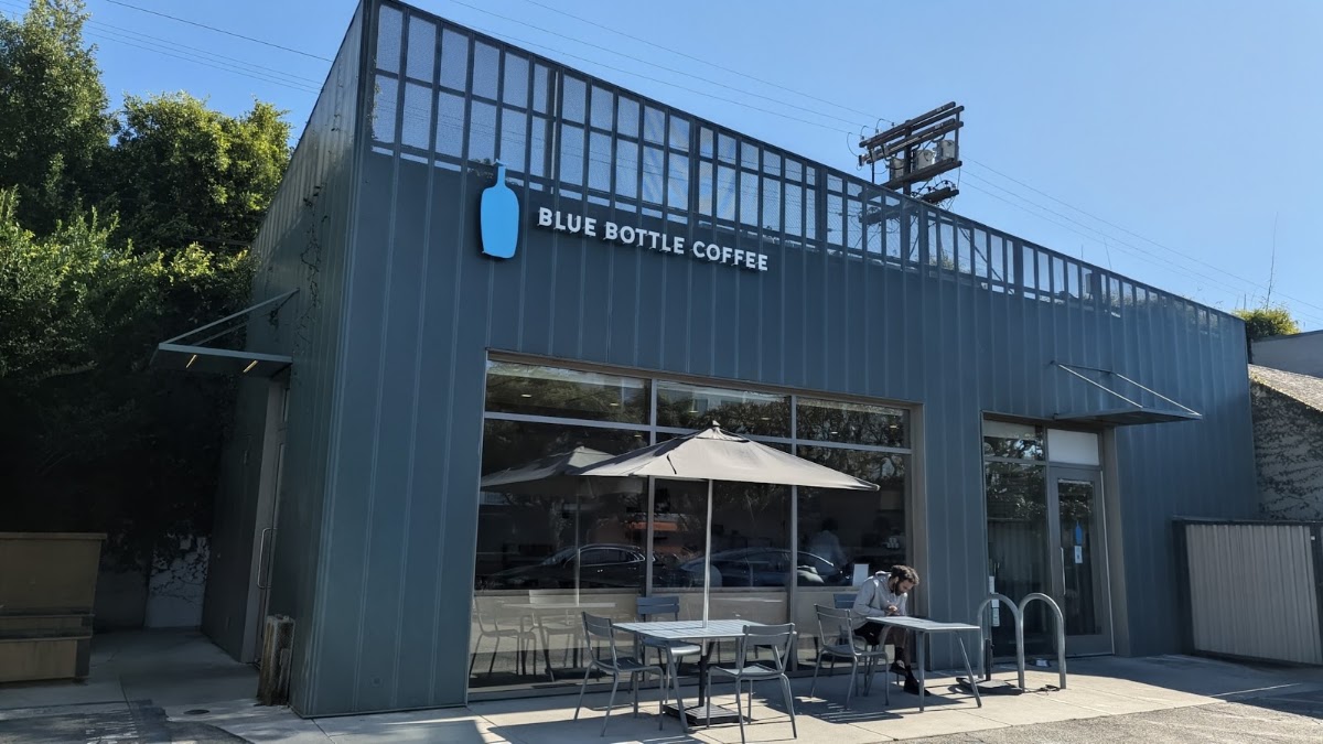 Blue Bottle Coffee CA 90046 — café photo 1