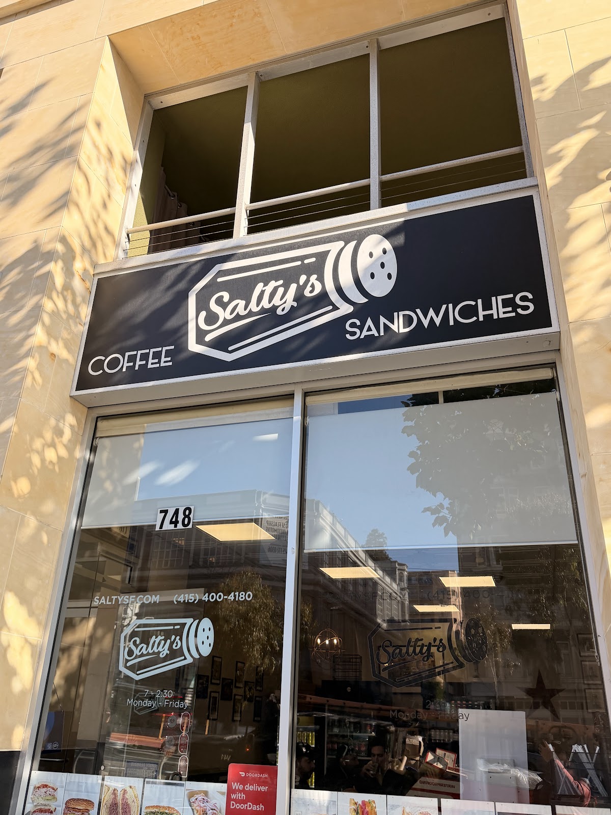 Philz Coffee Van Ness — café photo 6