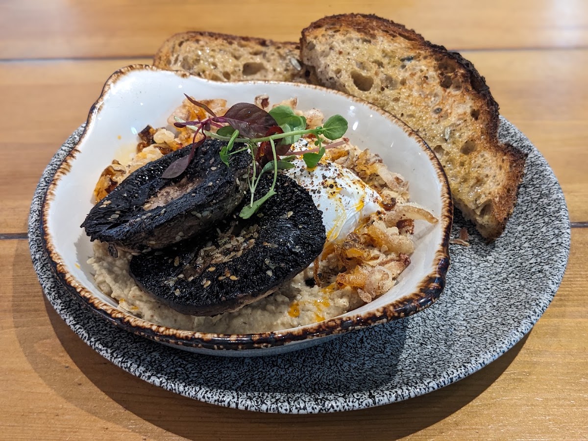 Saint Kitchen — café photo 2