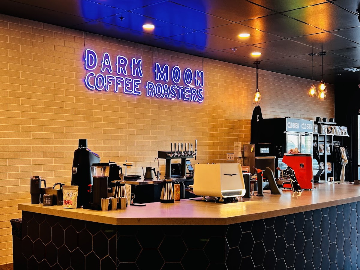 Dark Moon Coffee Roasters — café photo 4