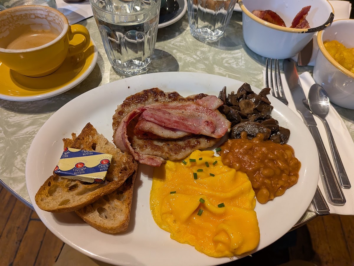 Crol and Co Bermondsey Street — café photo 4