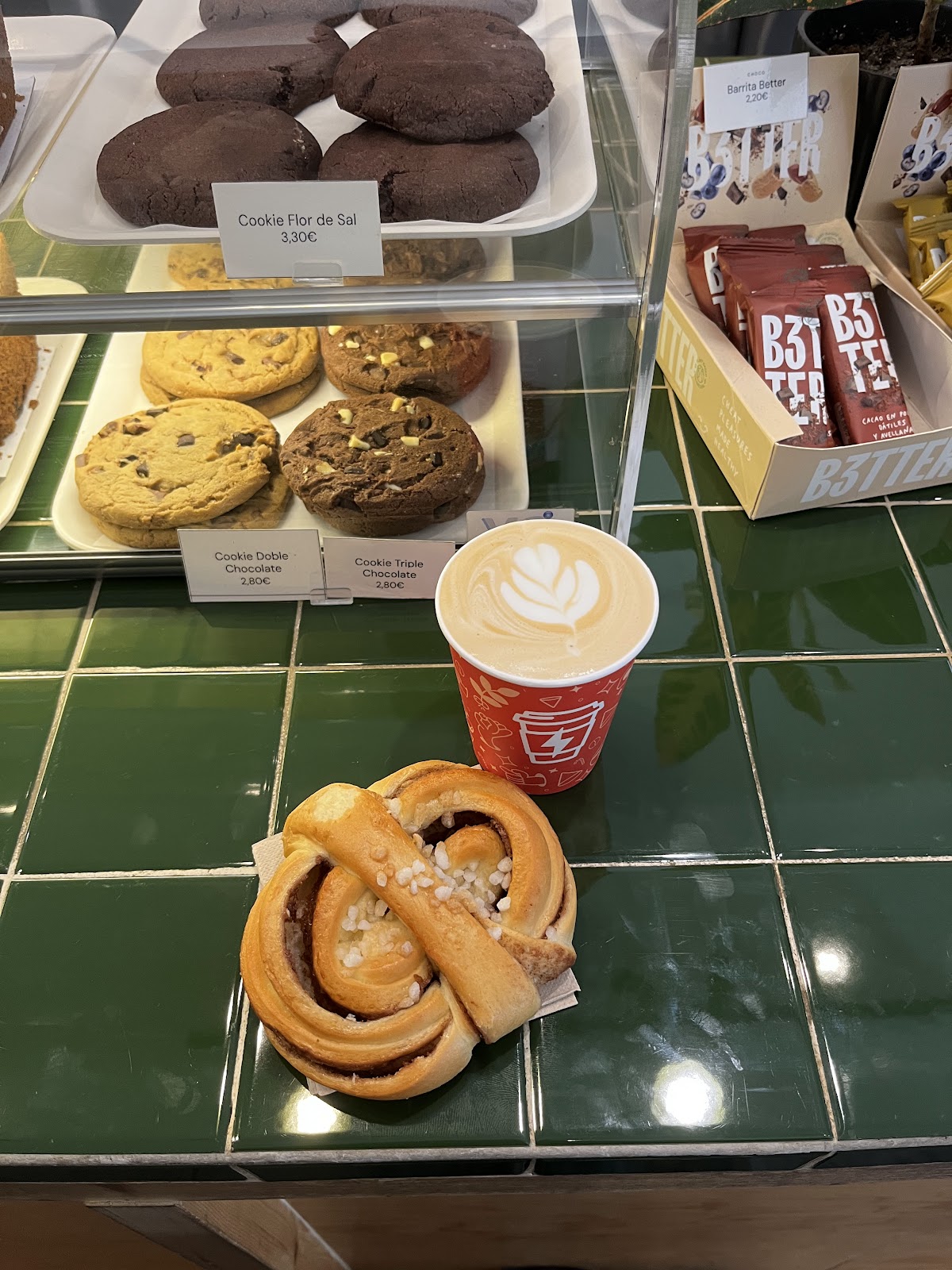 Syra Coffee Diputacio — café photo 5