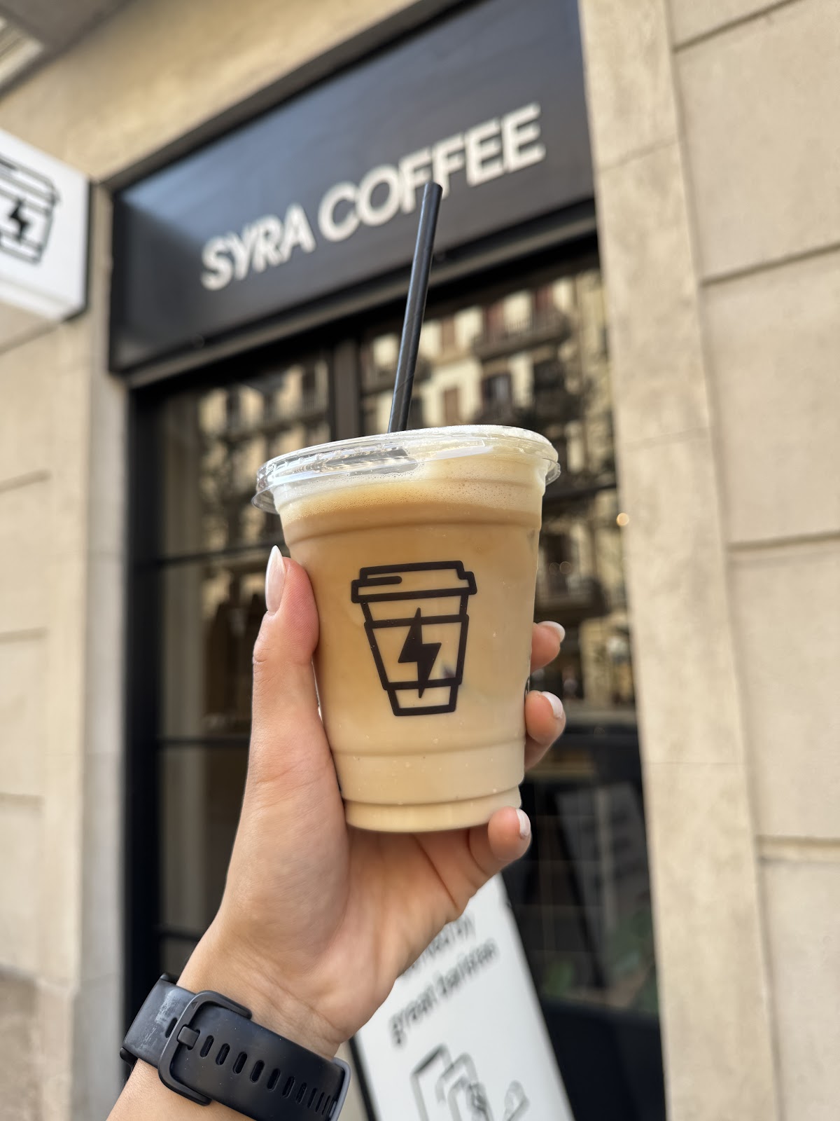 Syra Coffee Universitat — café photo 3