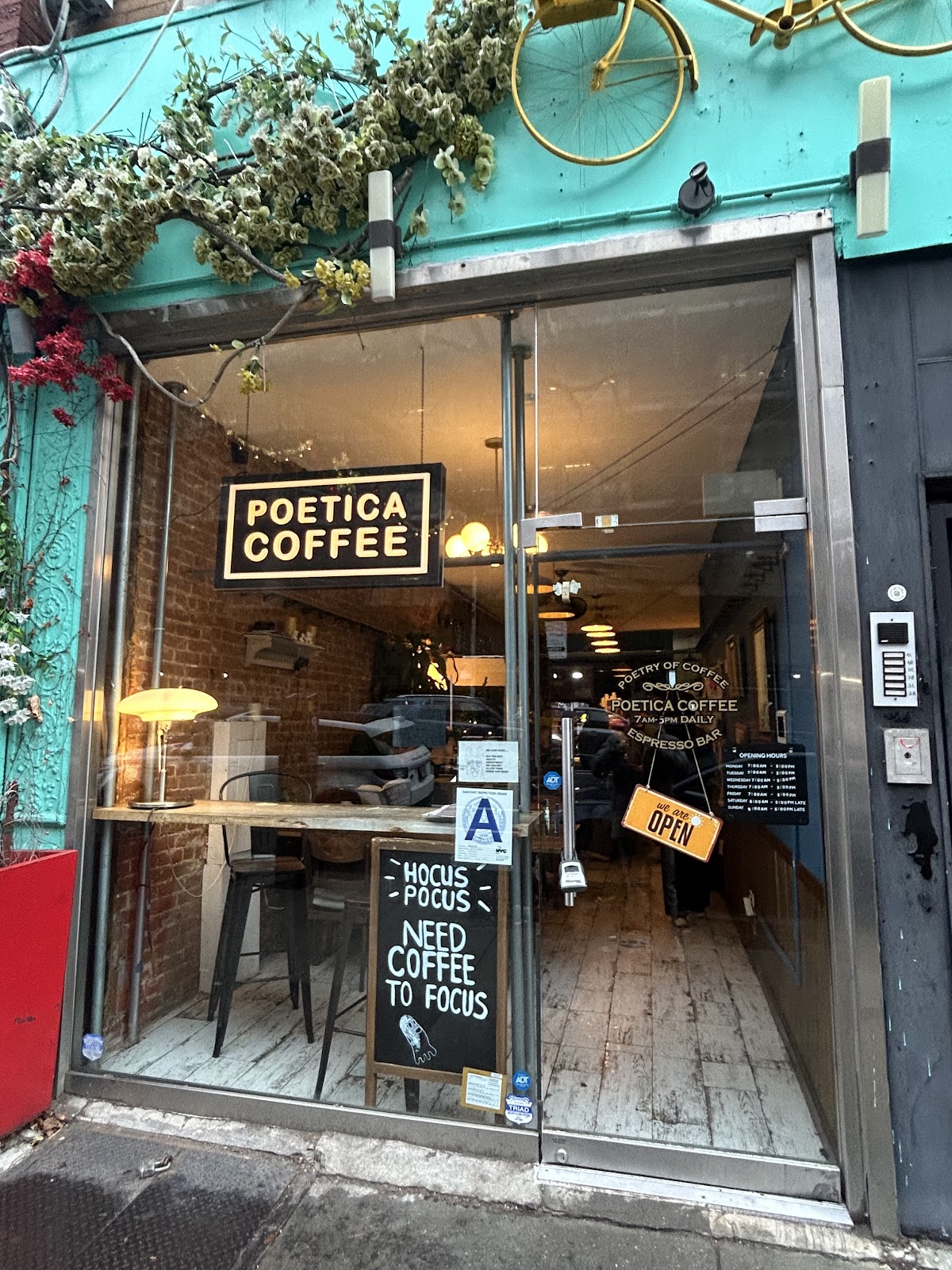 Poetica Coffee — café photo 4