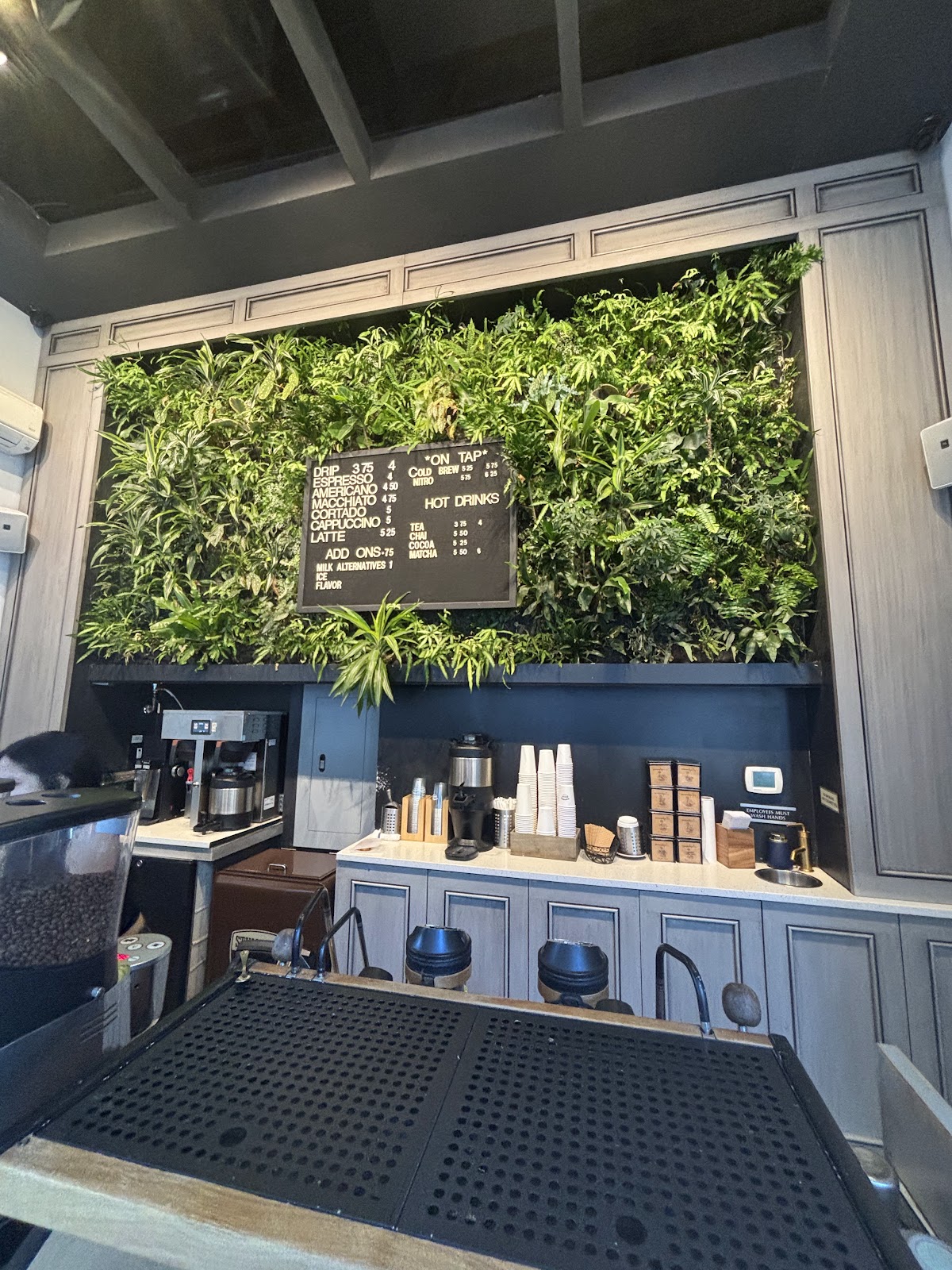 Hungry Ghost — café photo 4