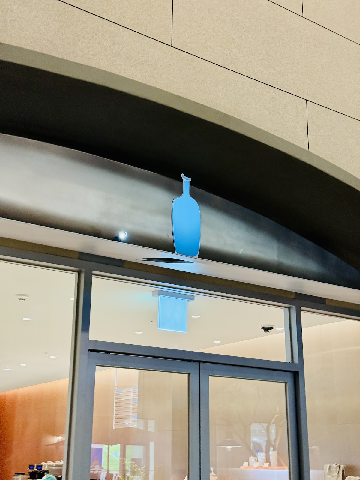 Blue Bottle Coffee 블루보틀 578호 KR 부산광역시 기장군 장안읍 정관로 1133 — café photo 3