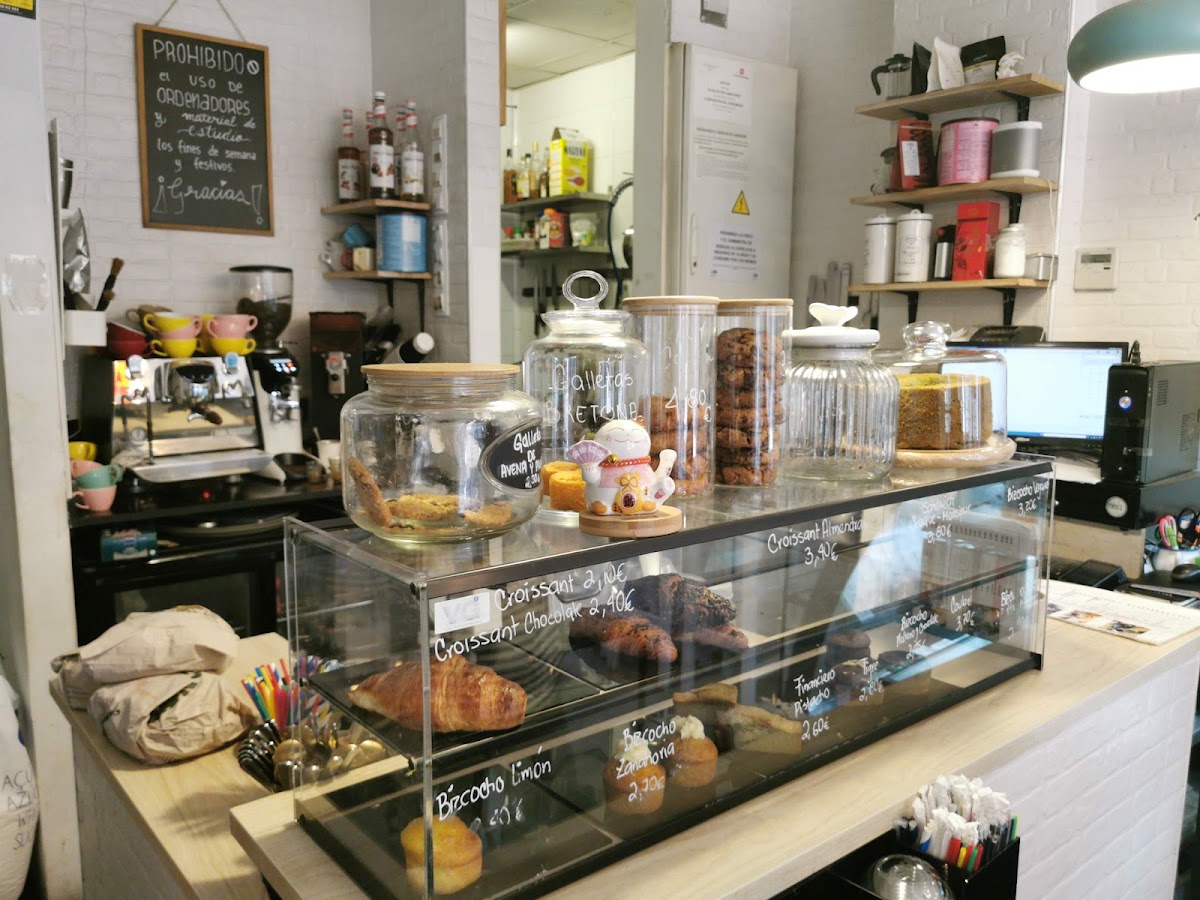 Sweet Bakery & Coffee — café photo 4