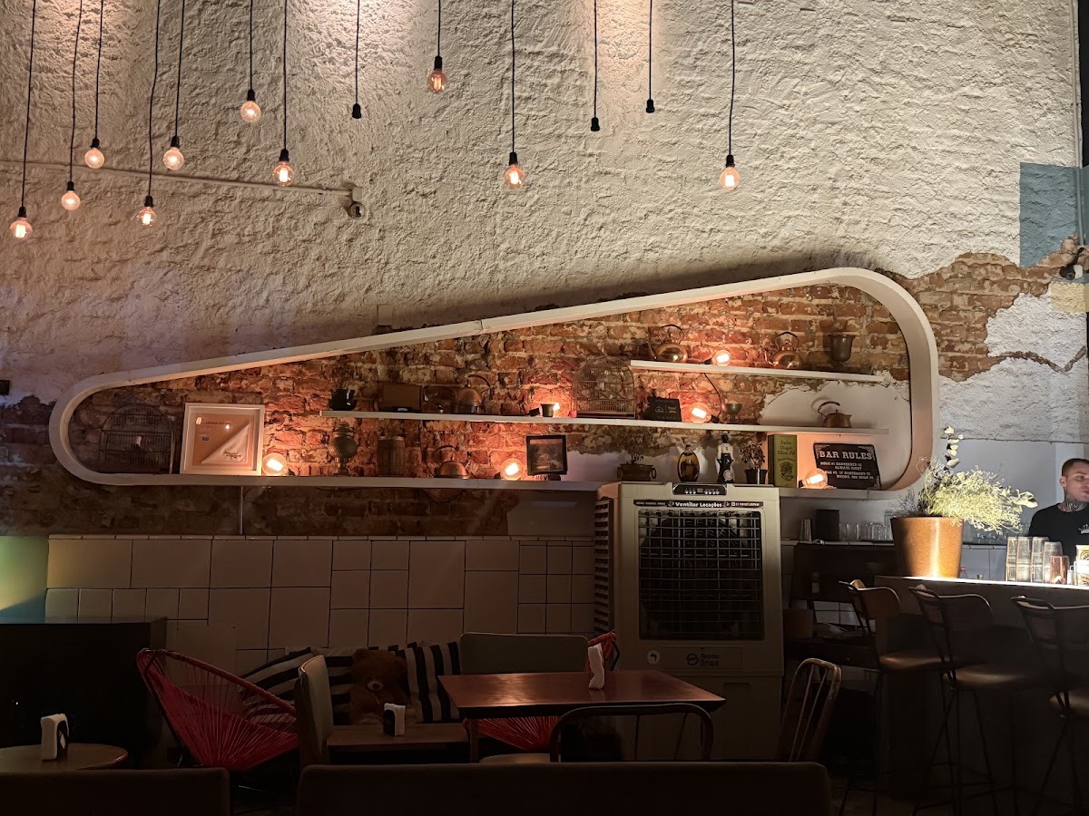 Meza Bar Café — café photo 3