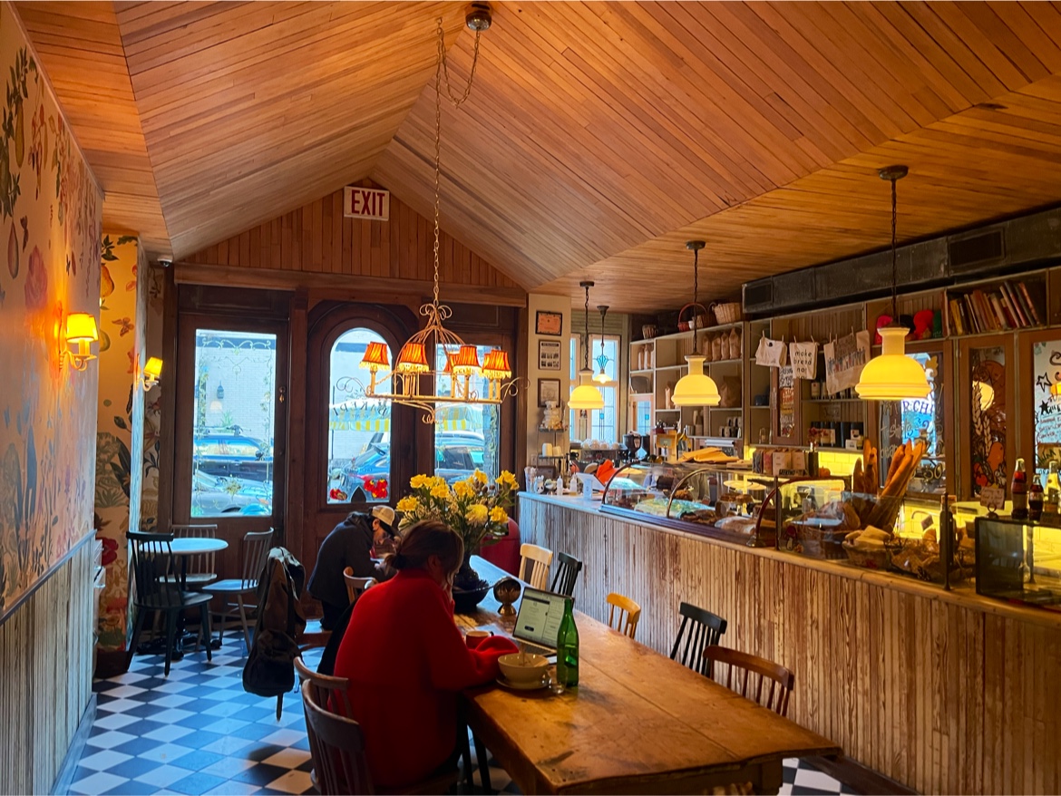 Bakeri — café photo 6