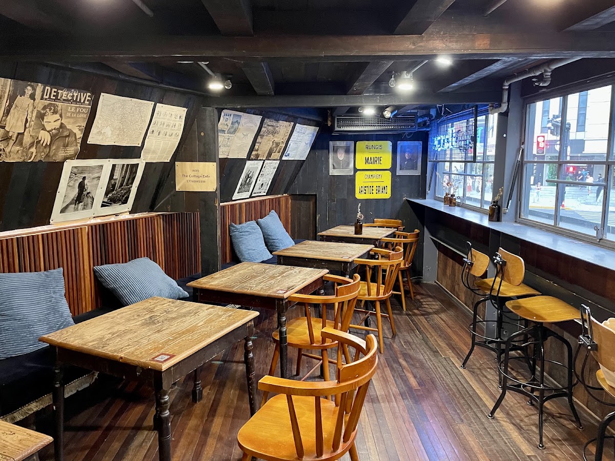 Elmers Coffee Shanghai — café photo 1