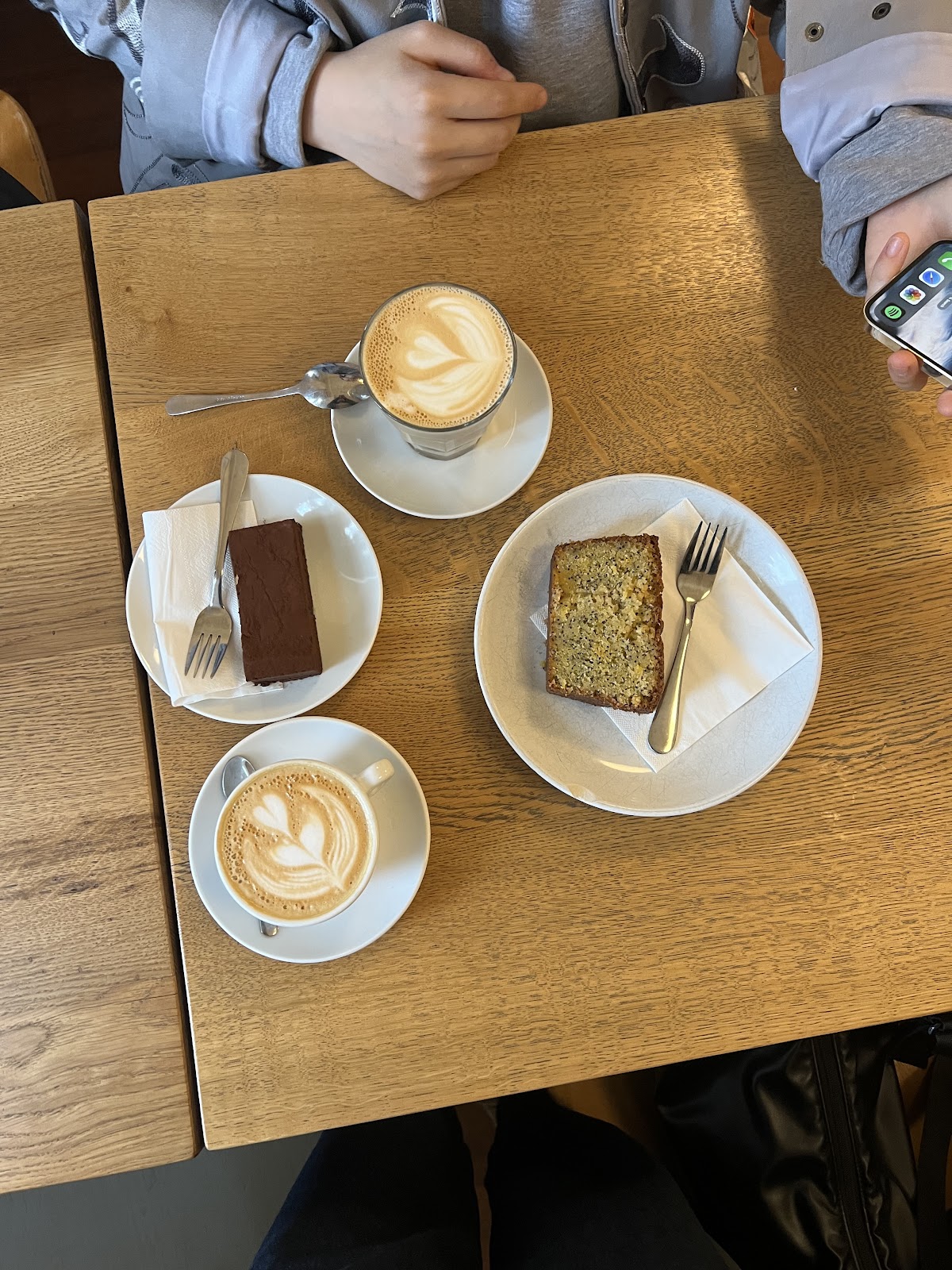 Tres Cabezas Friedrichshain — café photo 6